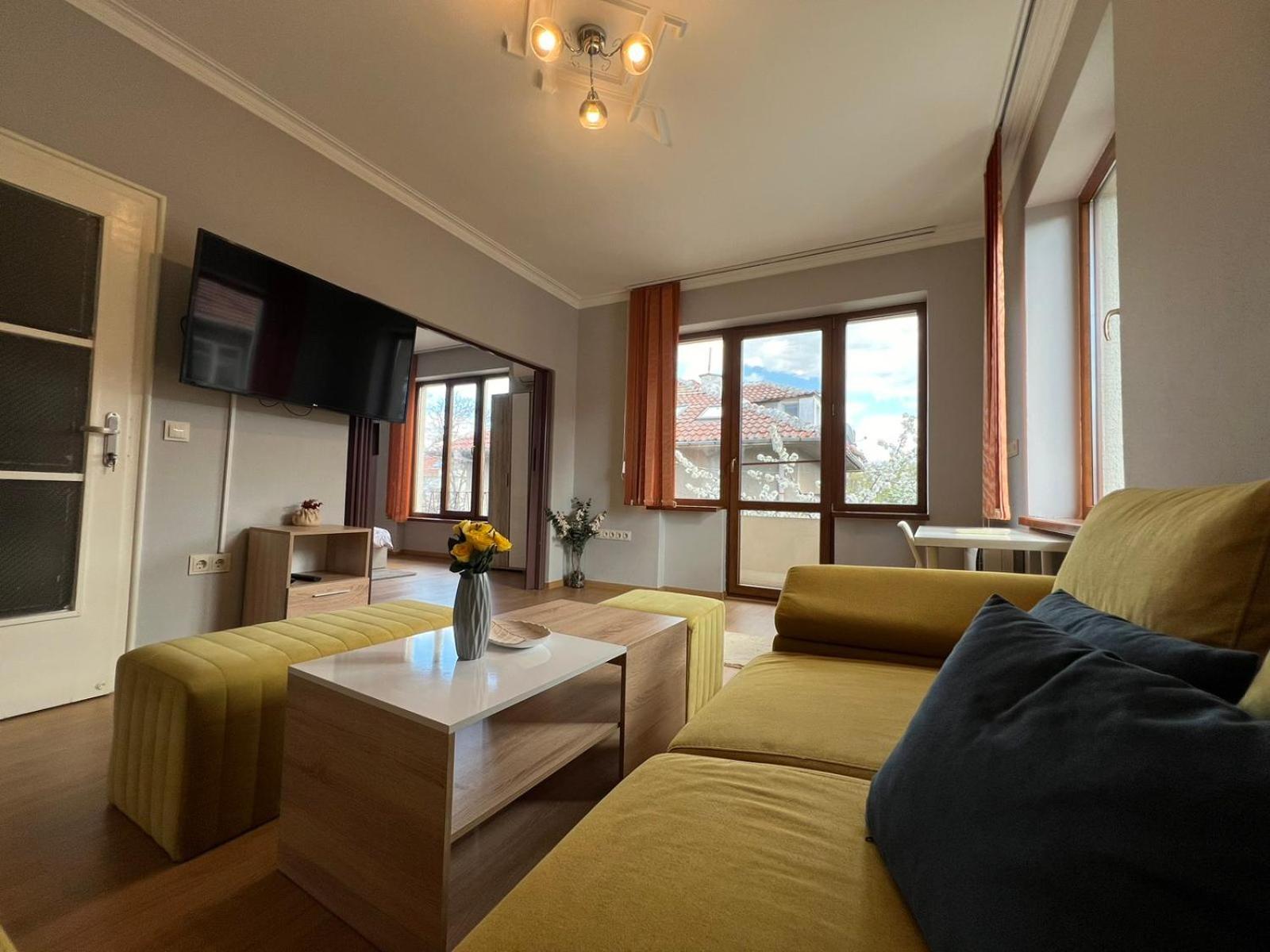 Rio Sunny 2Bdr Apt Near Ndk - Metro - Non-Stop Paid Public Parking 索菲亞 外观 照片