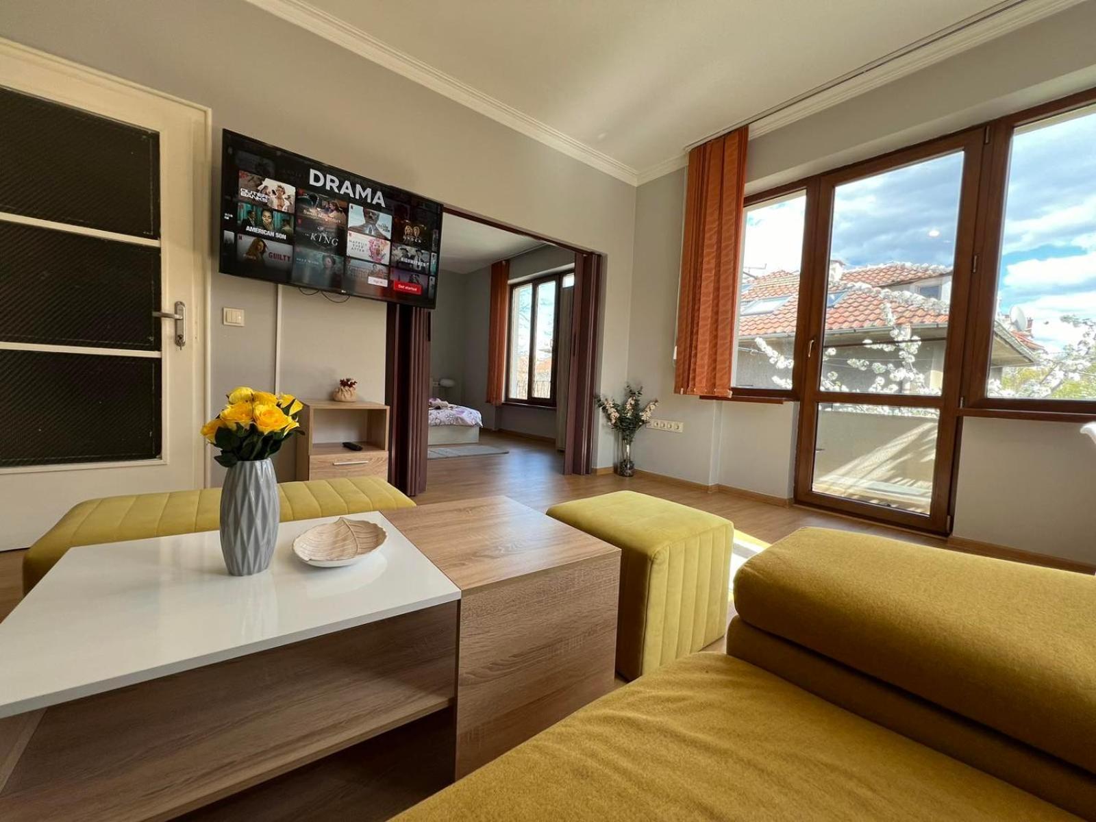 Rio Sunny 2Bdr Apt Near Ndk - Metro - Non-Stop Paid Public Parking 索菲亞 外观 照片
