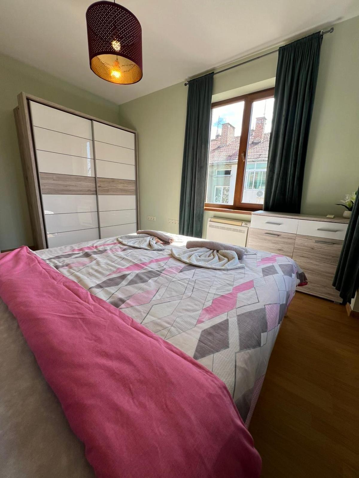 Rio Sunny 2Bdr Apt Near Ndk - Metro - Non-Stop Paid Public Parking 索菲亞 外观 照片